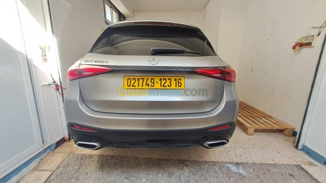 Mercedes GLC 220 D 2023 