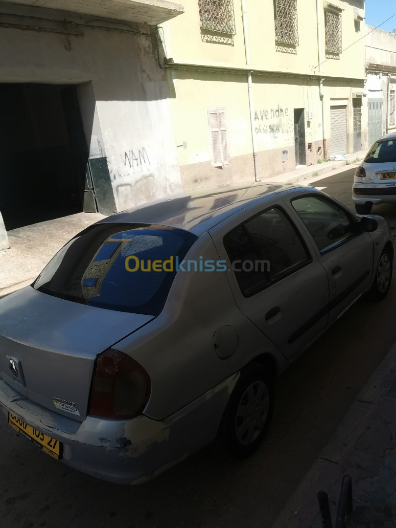 Renault Clio Classique 2003 