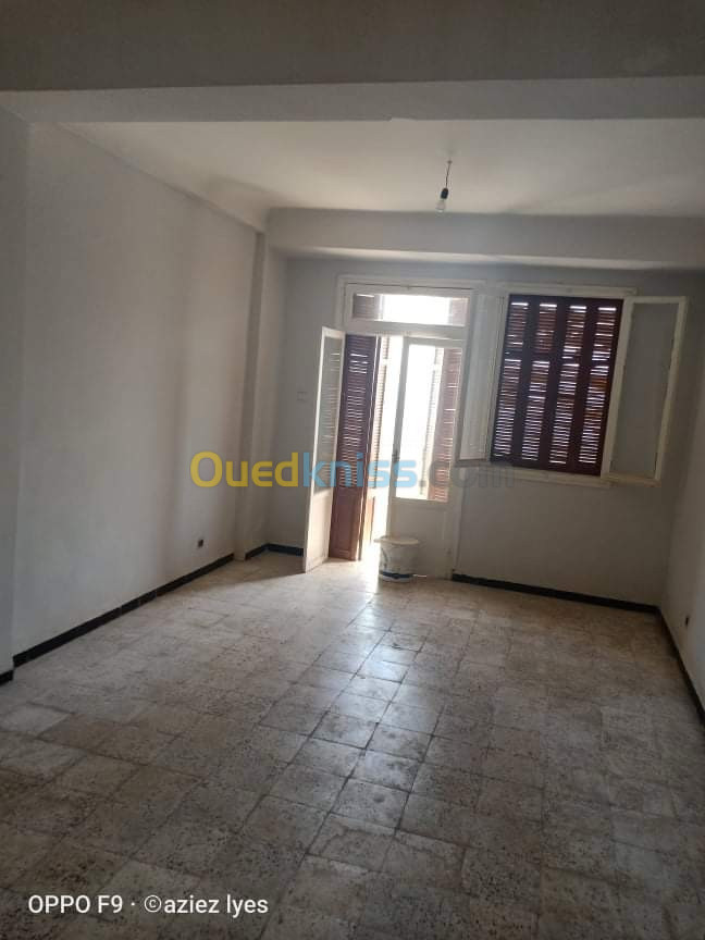 Vente Appartement F3 Béjaïa Akbou