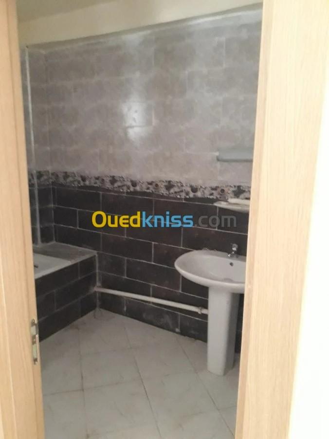 Location Appartement F5 Alger Ain benian