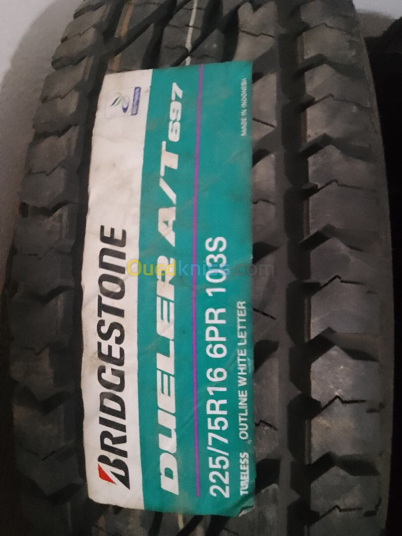 BRIDGESTONE 225/75/16 AT