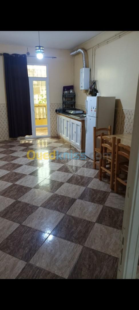 Location vacances Niveau De Villa F3 Mostaganem Hadjadj