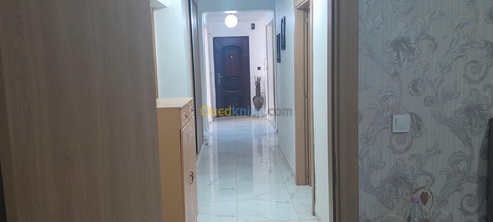 Vente Appartement F4 Alger Ain benian