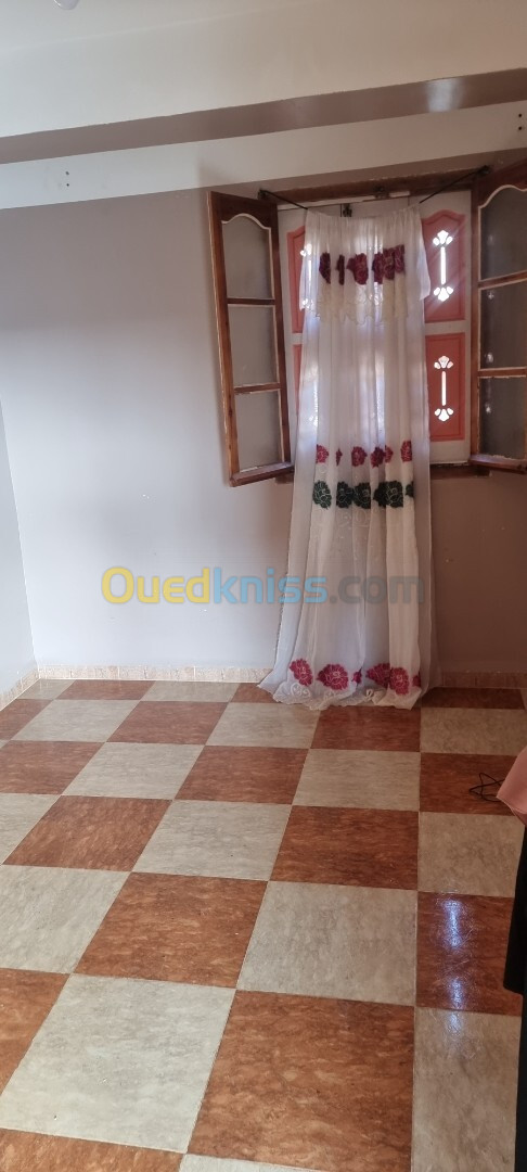 Location Appartement F2 Jijel Jijel