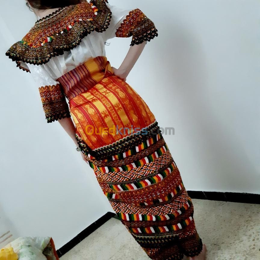 Robe kabyle iwadienne