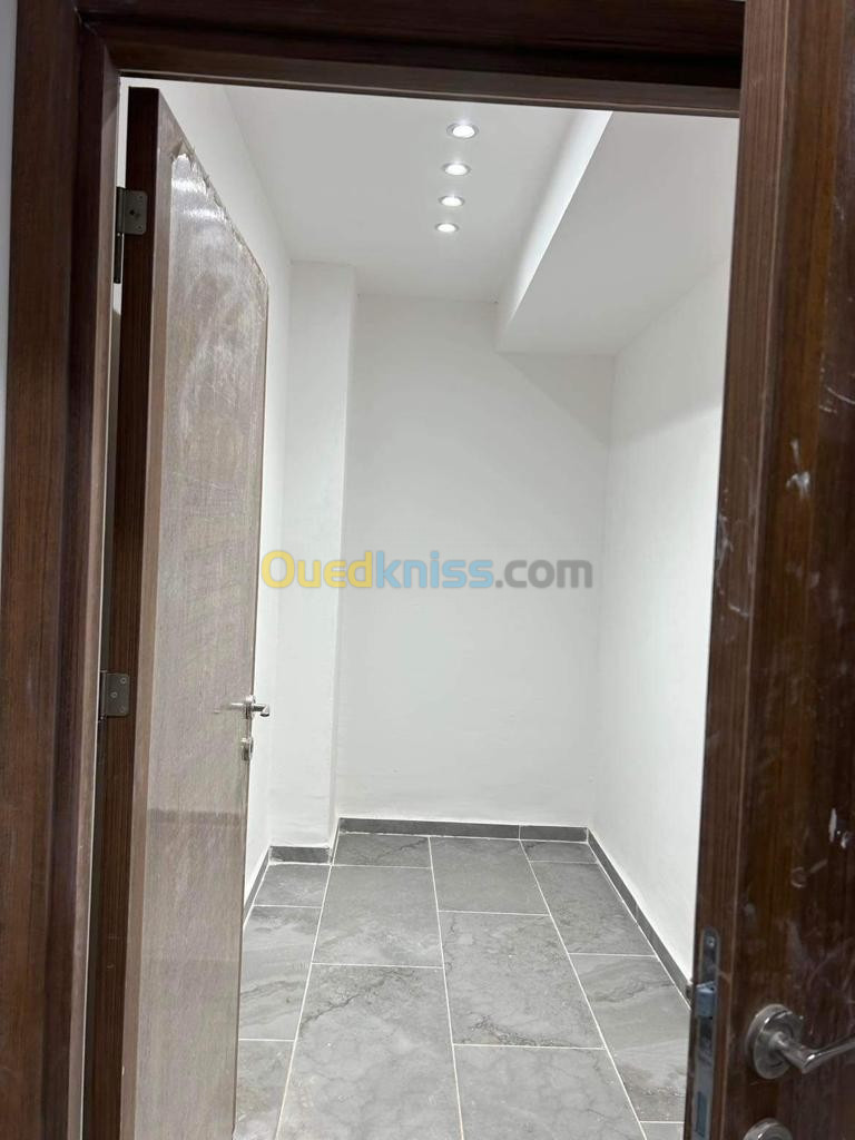 Location Appartement F3 Alger Said hamdine