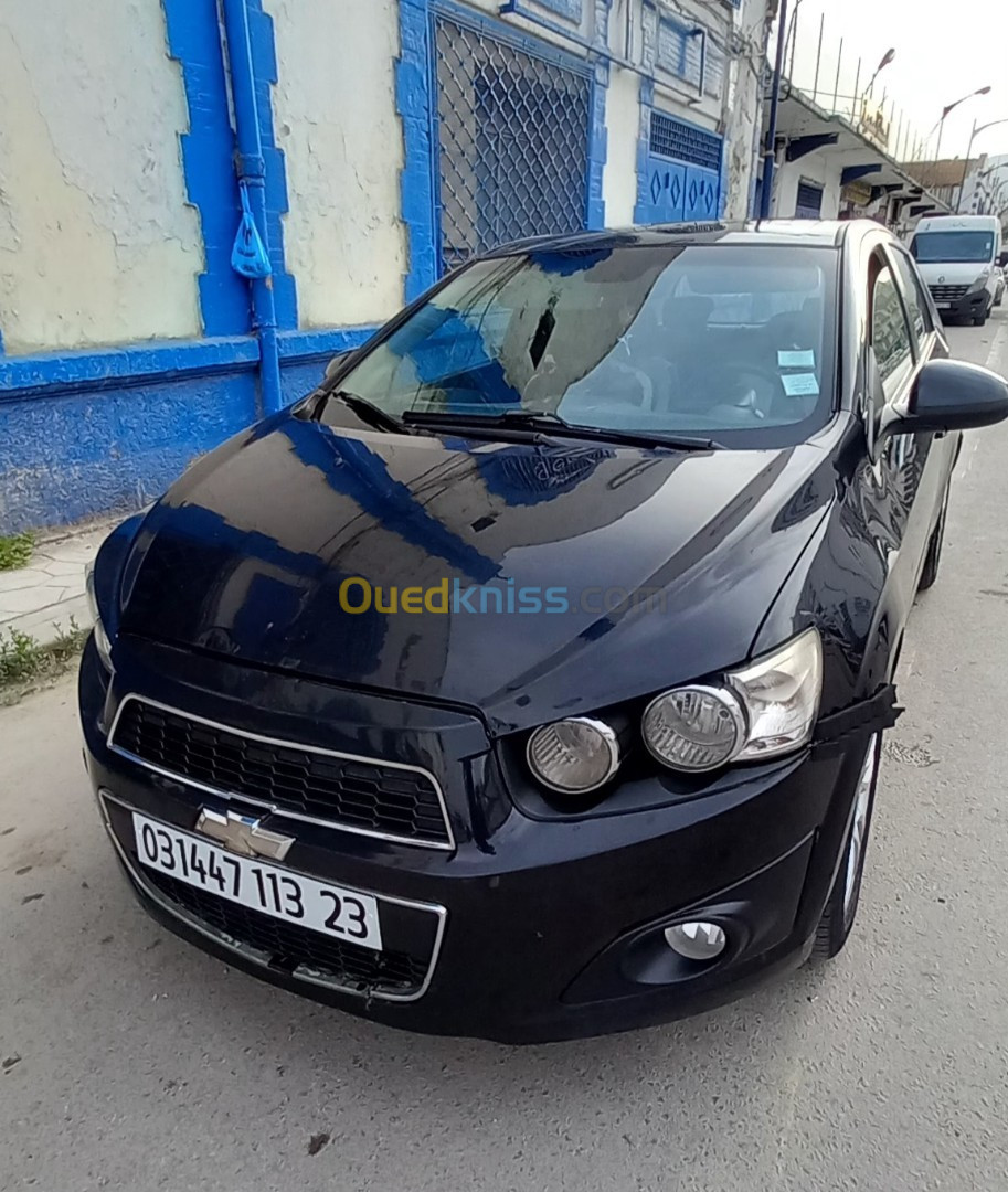 Chevrolet Sonic Hatchback 2013 