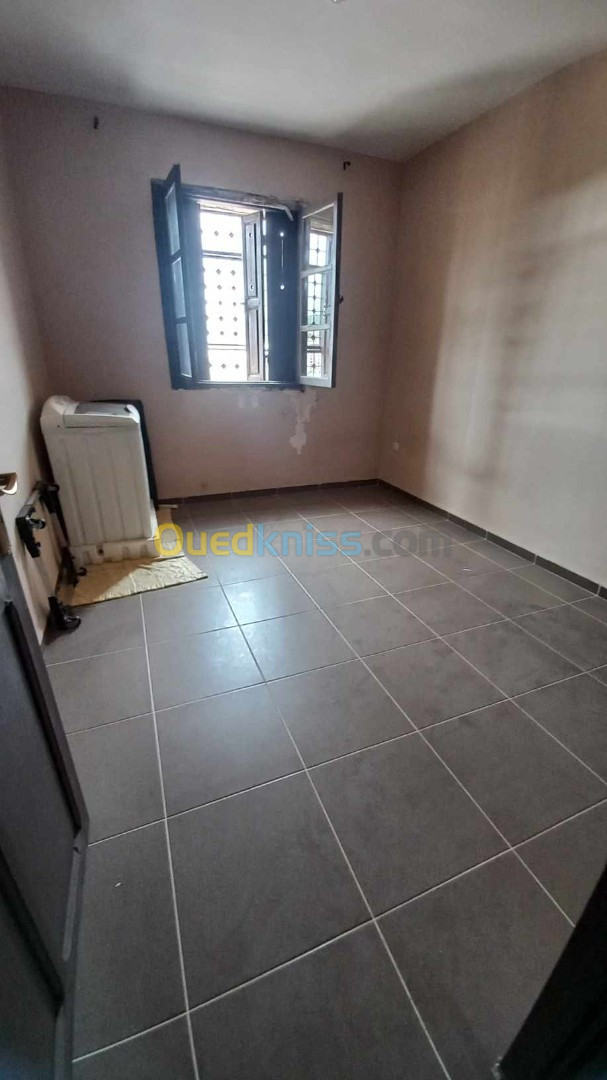 Vente Appartement F4 Guelma Guelma