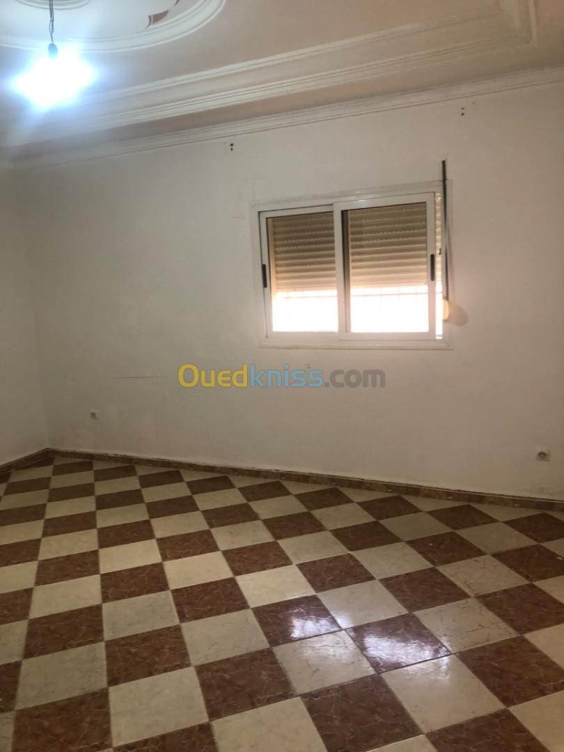 Location Appartement F3 Oran Ain el turck