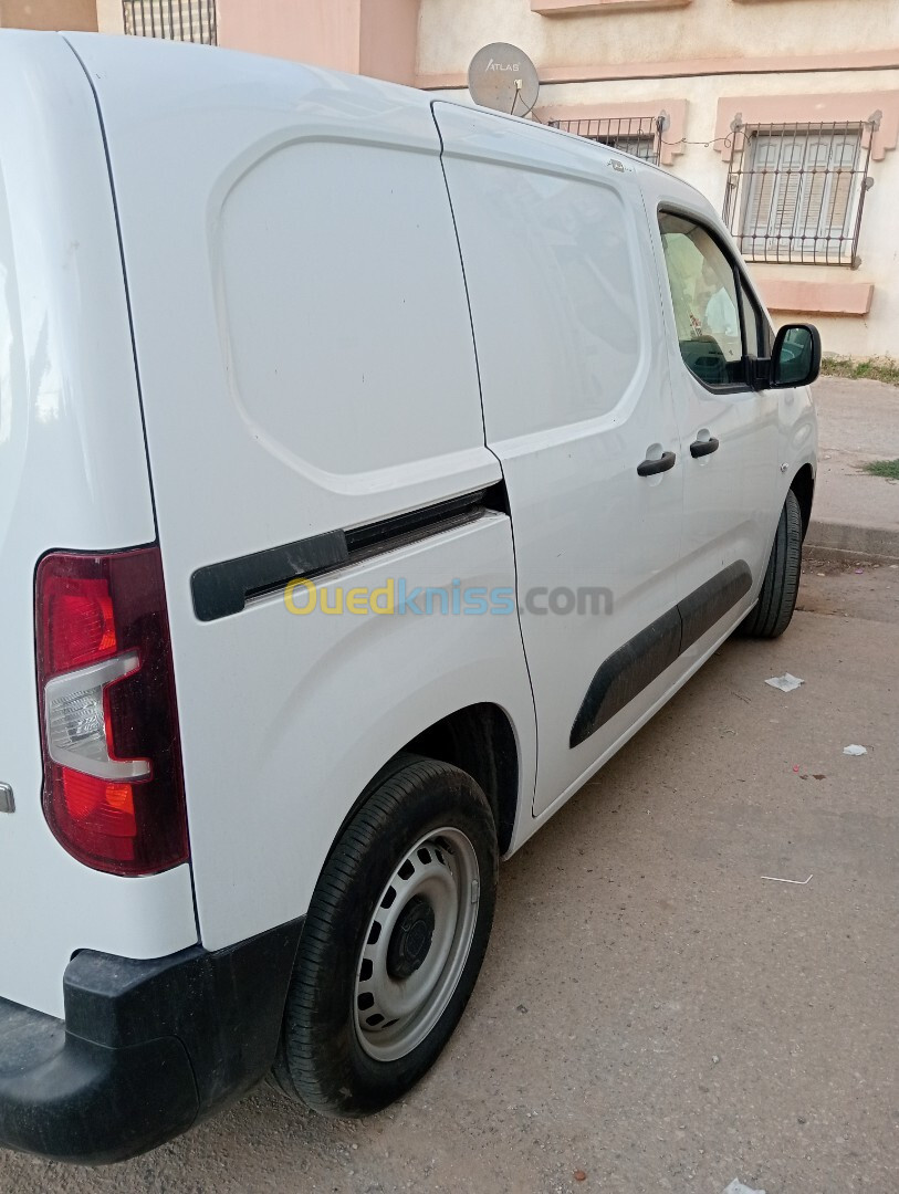 Fiat DOBLO 2023 