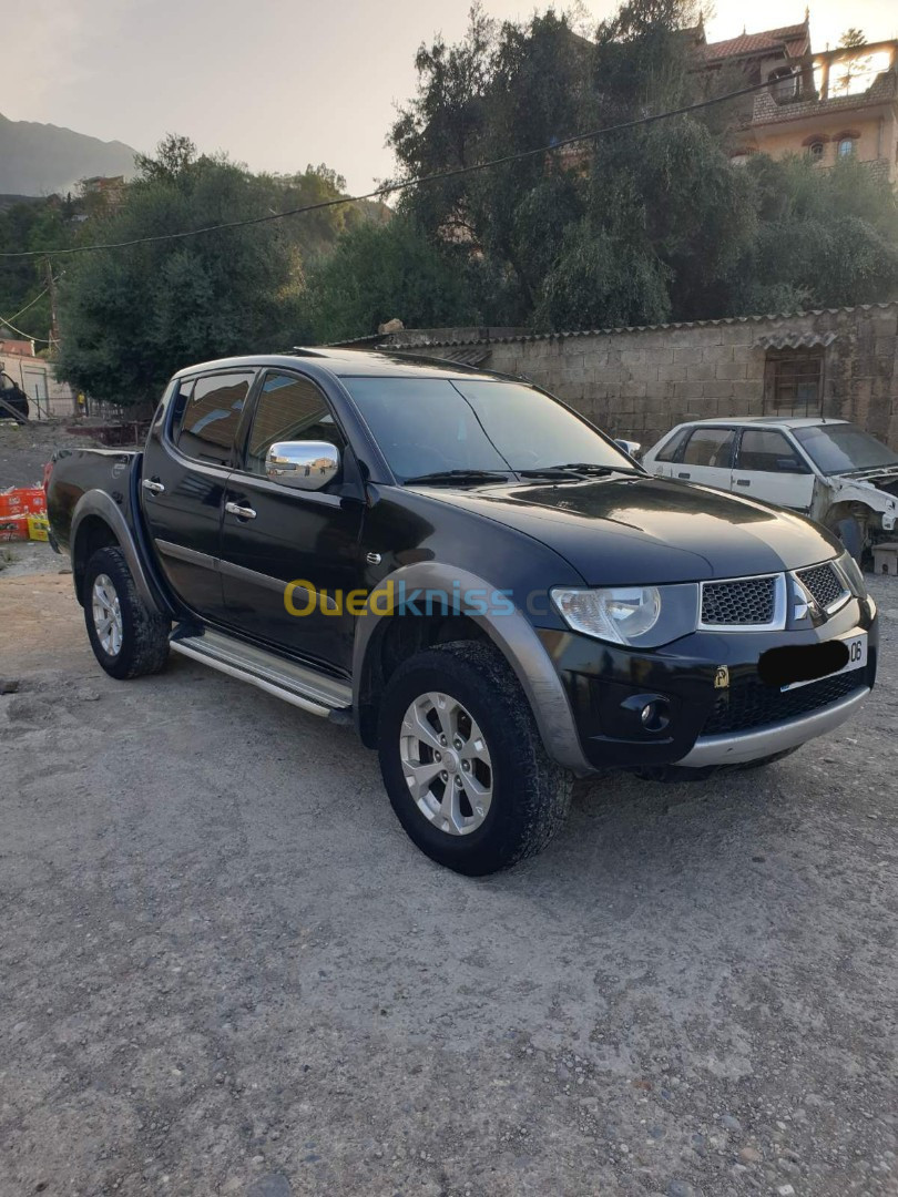 Mitsubishi L200 2014 Doube cabine Evolution