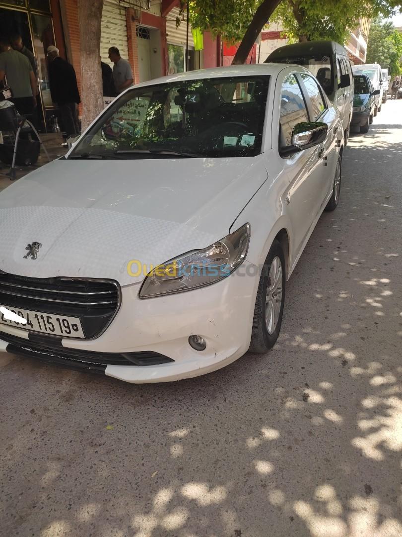 Peugeot 301 2015 Allure