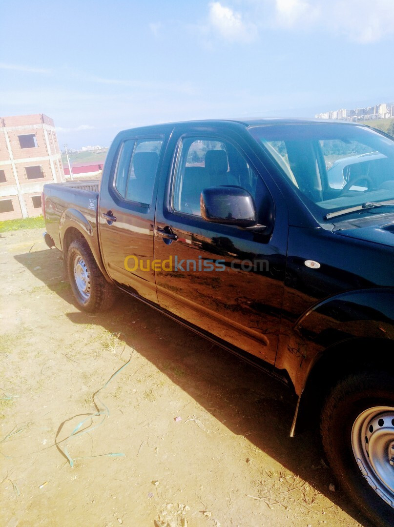 Nissan Navara 2015 Elegance 4x2