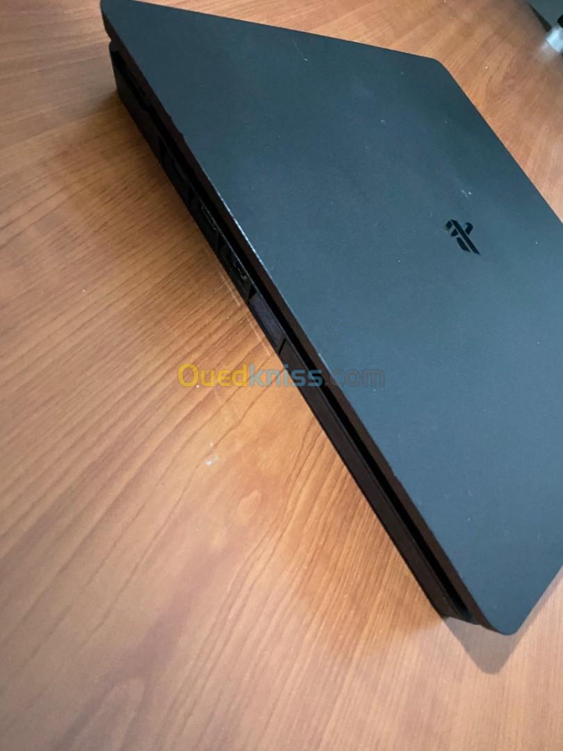 Ps4 slim