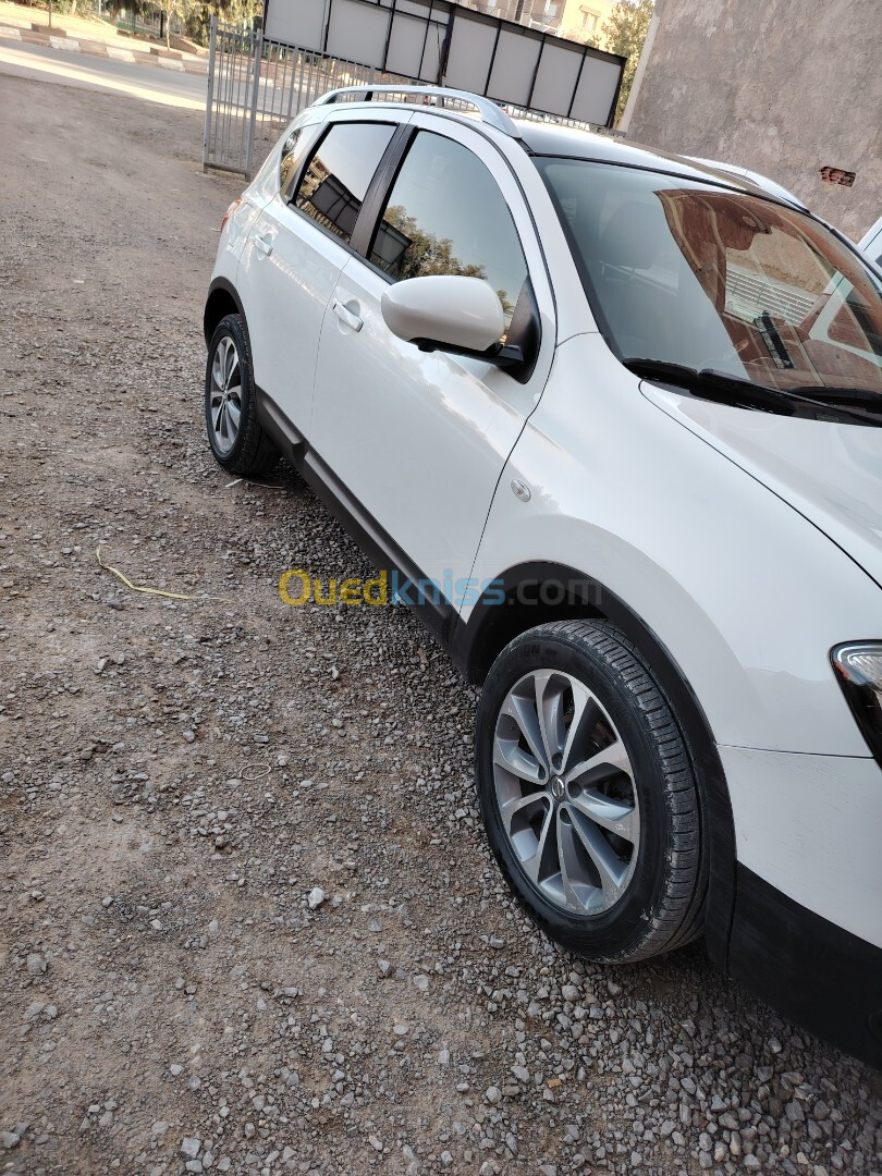 Nissan Qashqai 2013 +2 Visia