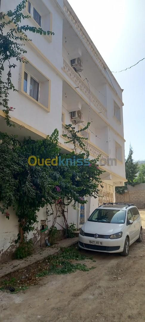 Location vacances Niveau De Villa F2 Skikda Collo