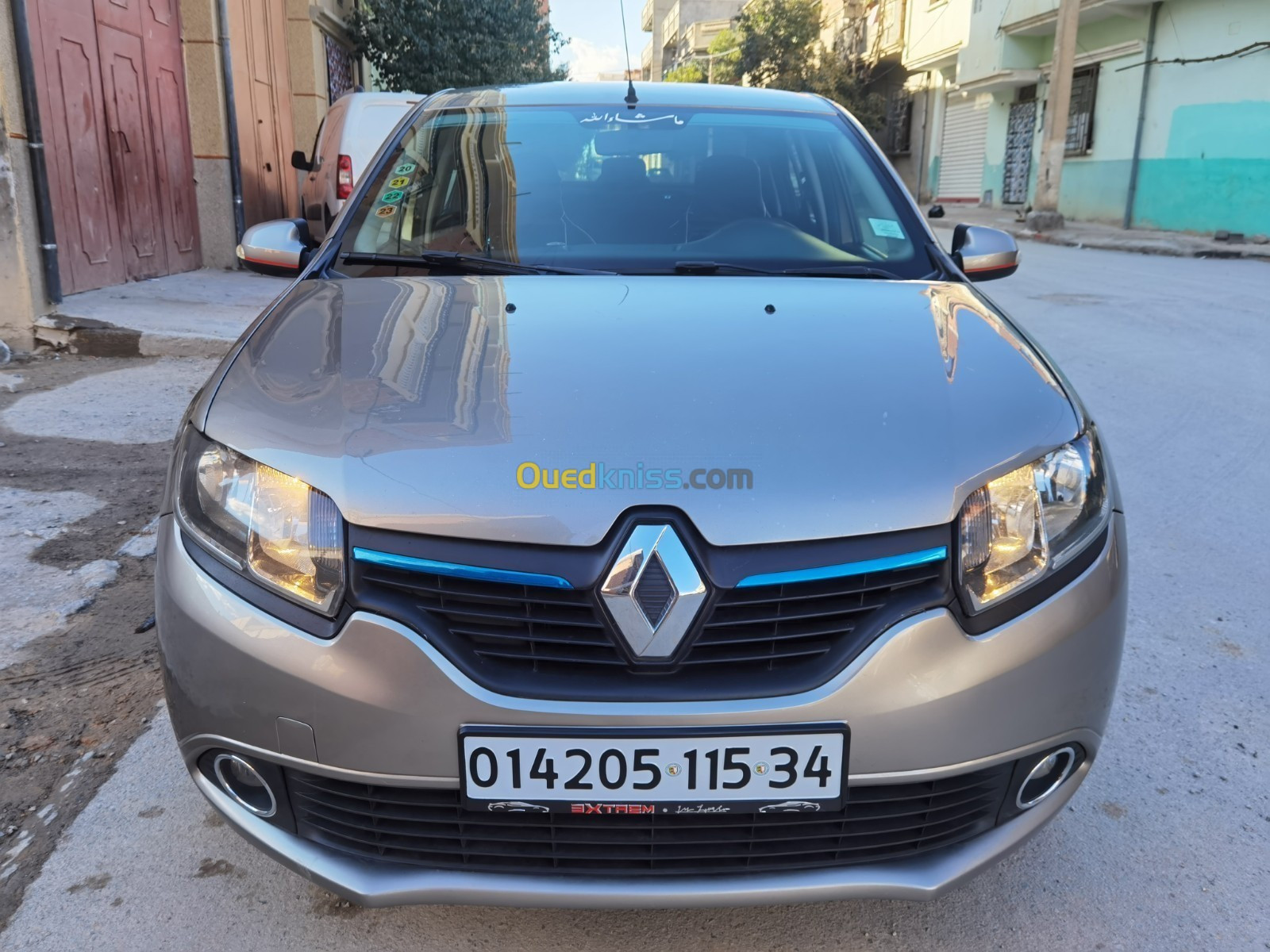 Renault سيمبول 2015 