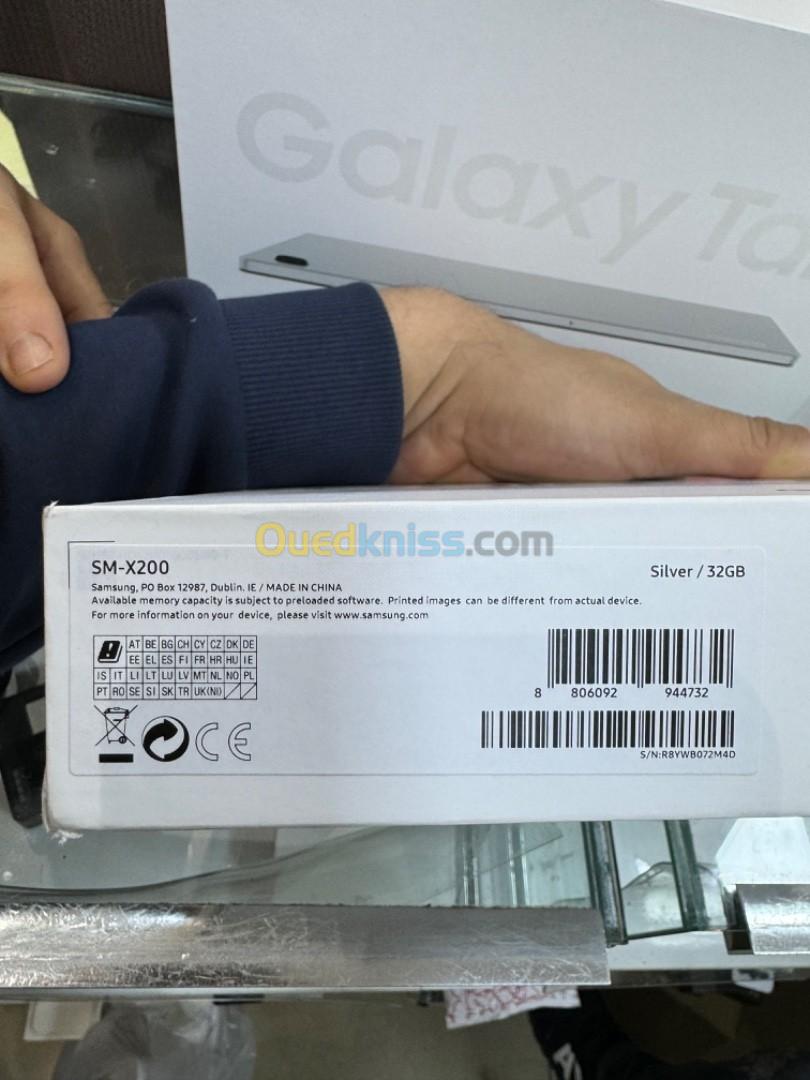 Samsung Galaxy tab a8 3/32gb wifi