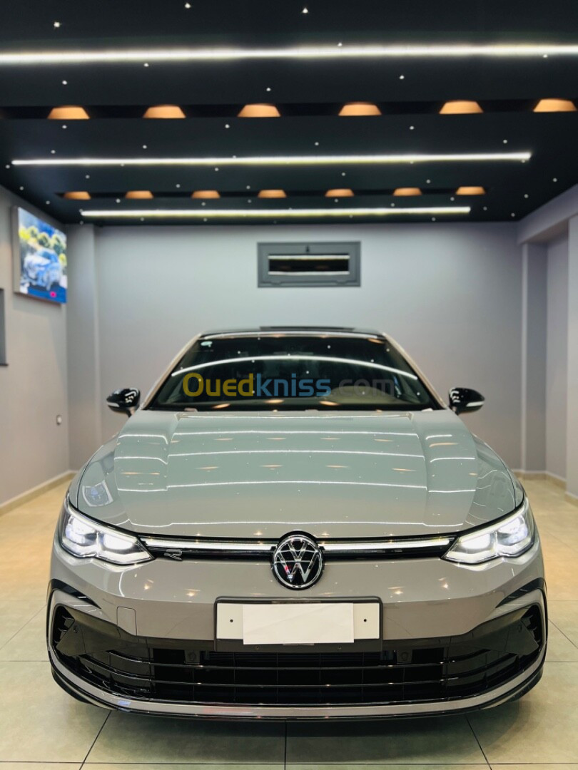 Volkswagen Golf 8 2024 R-line