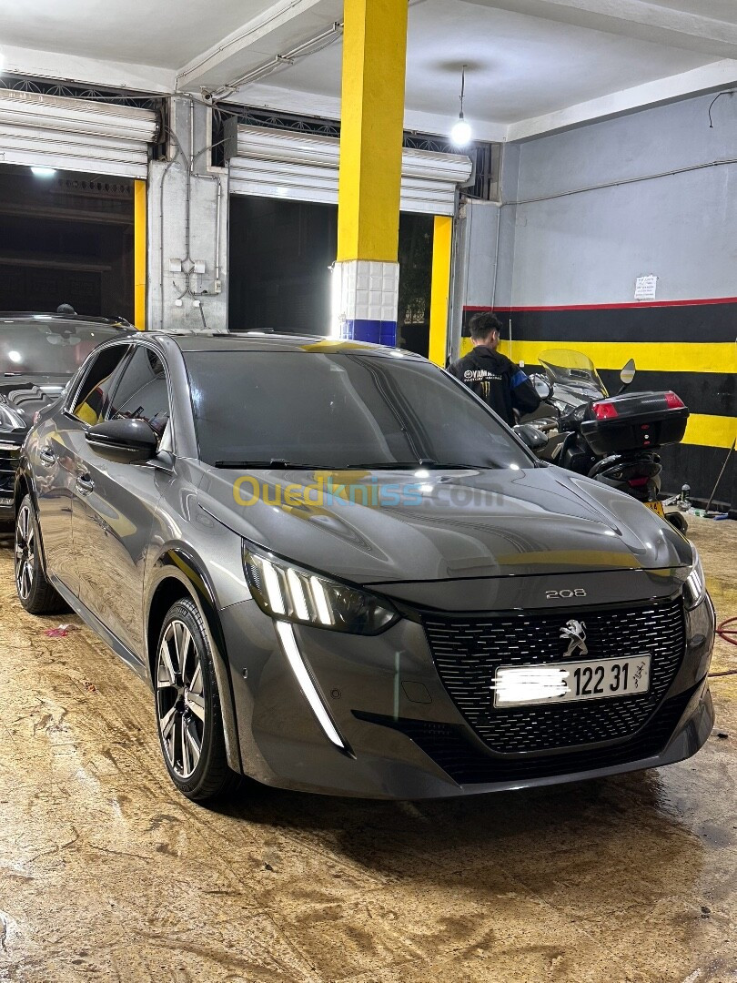 Peugeot 208 2022 GT Line