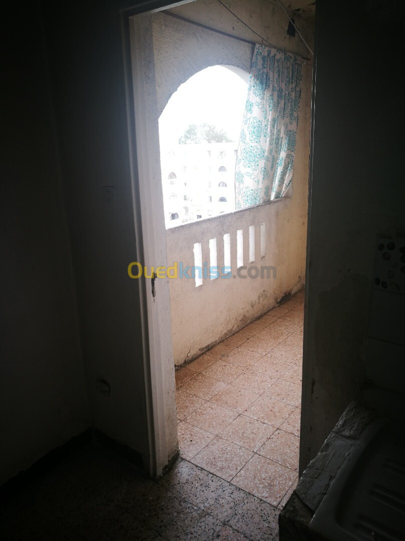 Location Appartement F3 Alger Ain naadja