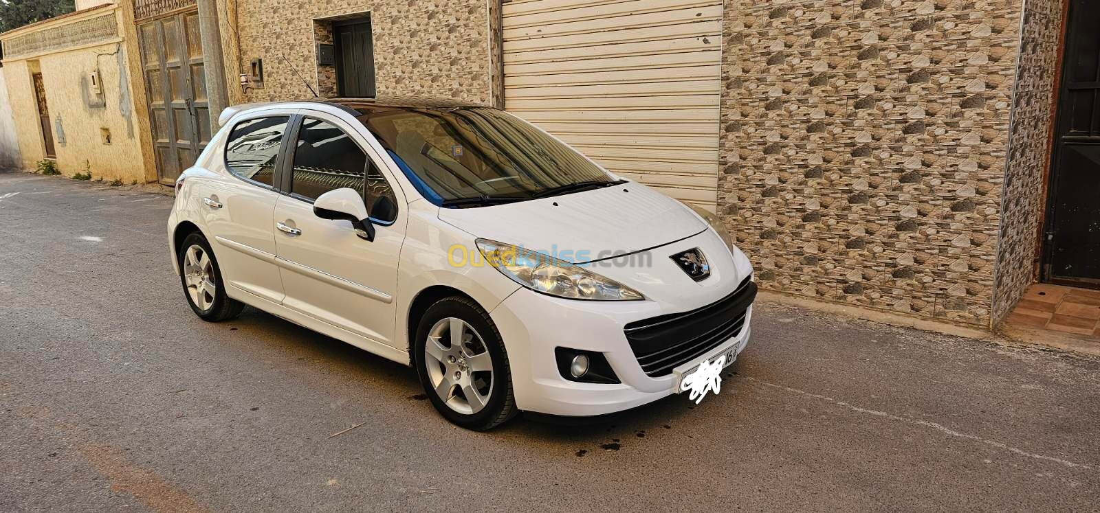 Peugeot 207 2011 