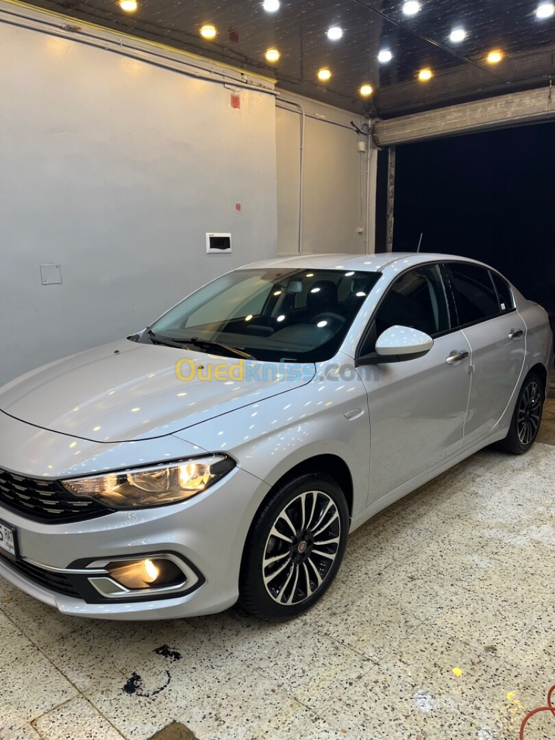 Fiat Tipo laif 2023 