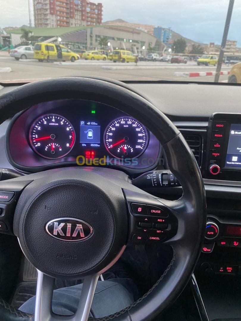 Kia Rio 2021 EX