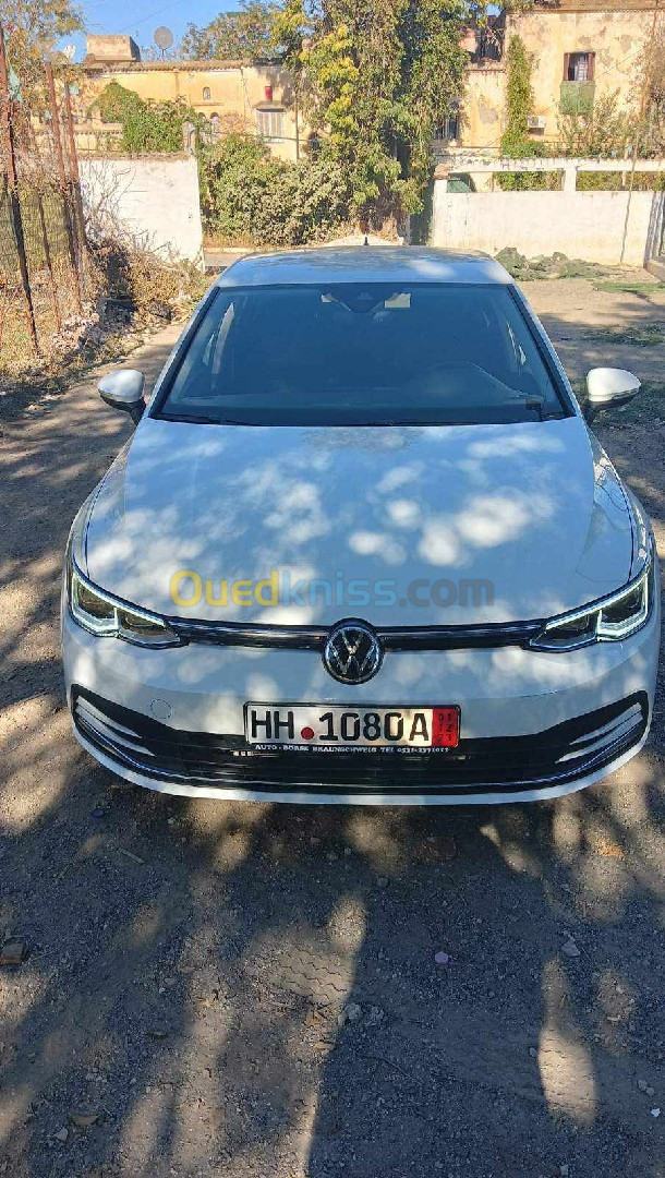 Volkswagen Golf 8 hybride 2020 