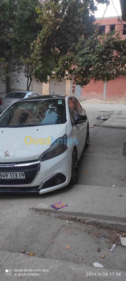 Peugeot 208 2013 Allure