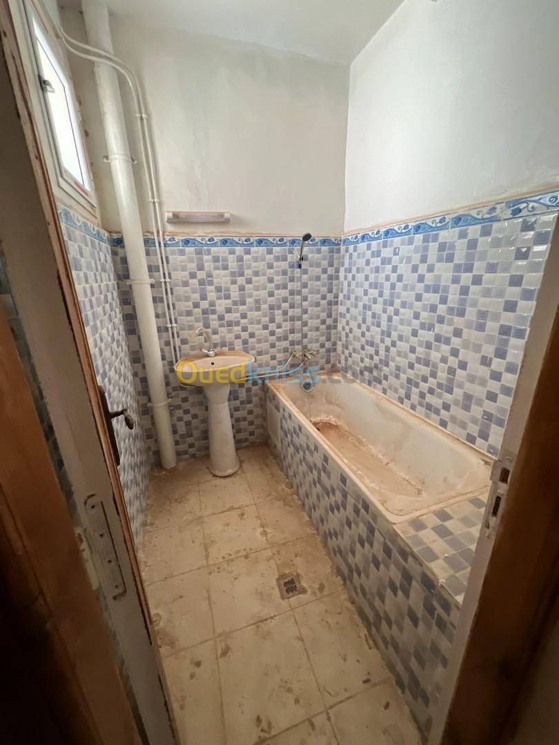 Vente Appartement F3 Oran Marsat el hadjadj