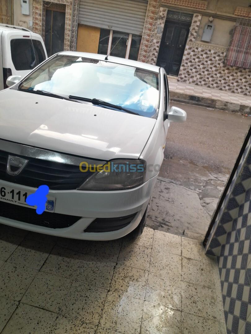 Dacia Logan 2011 لاتوت