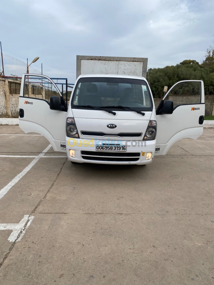 Kia K2500 2019 Conteneur