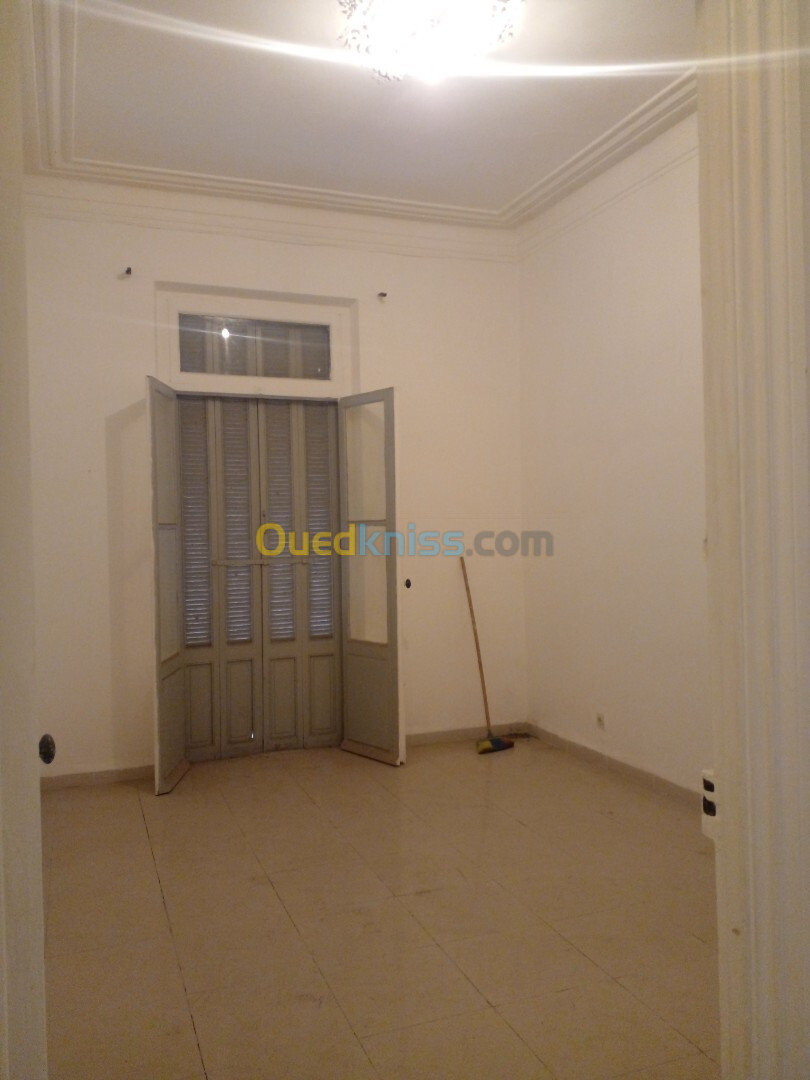 Vente Appartement F5 Alger Alger centre