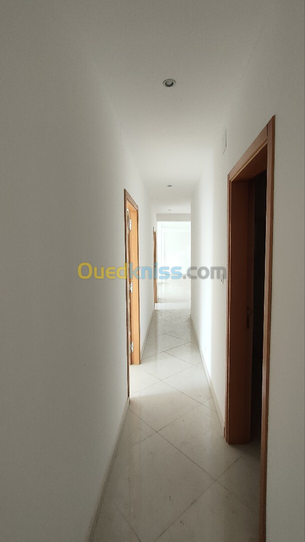 Vente Appartement F4 Alger Dely brahim