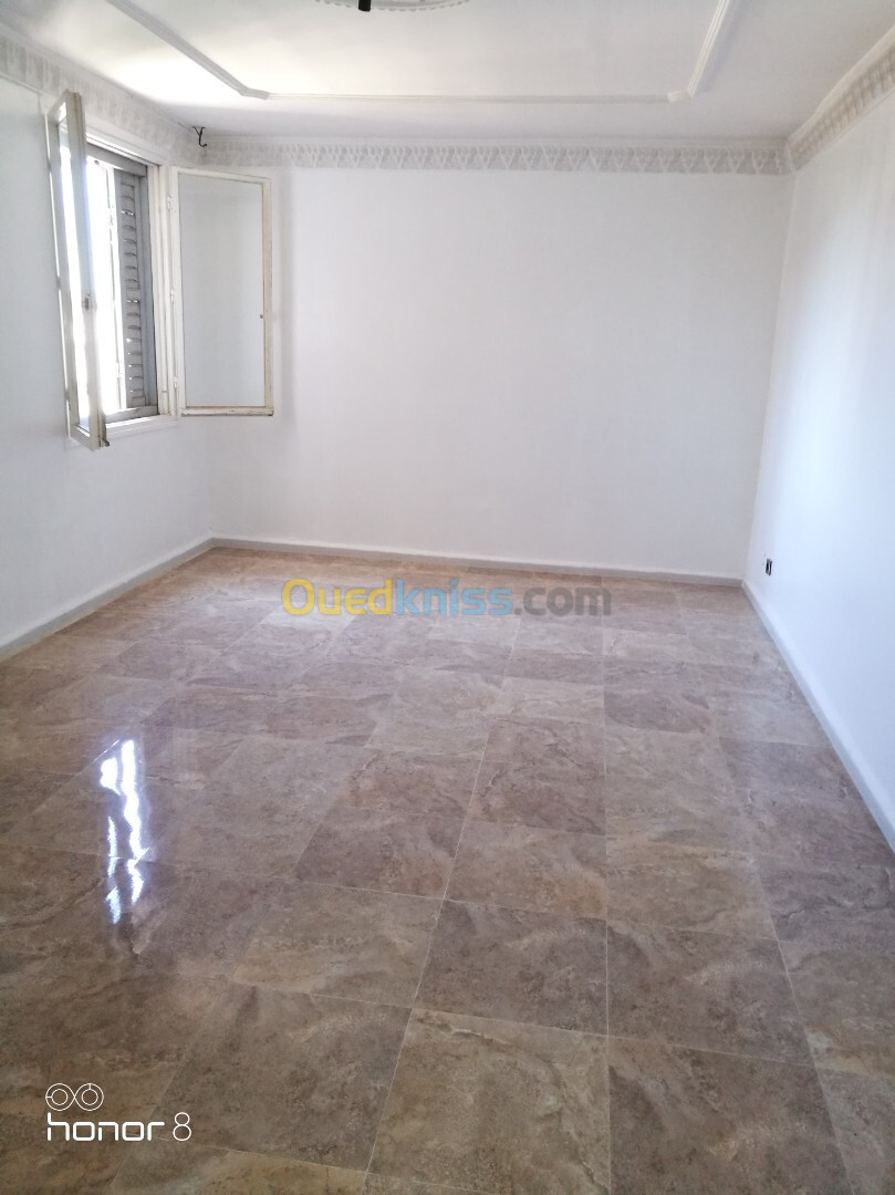 Location Appartement F3 Alger Bab ezzouar