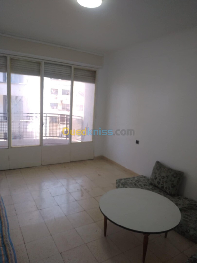 Location Appartement F3 Oran Oran