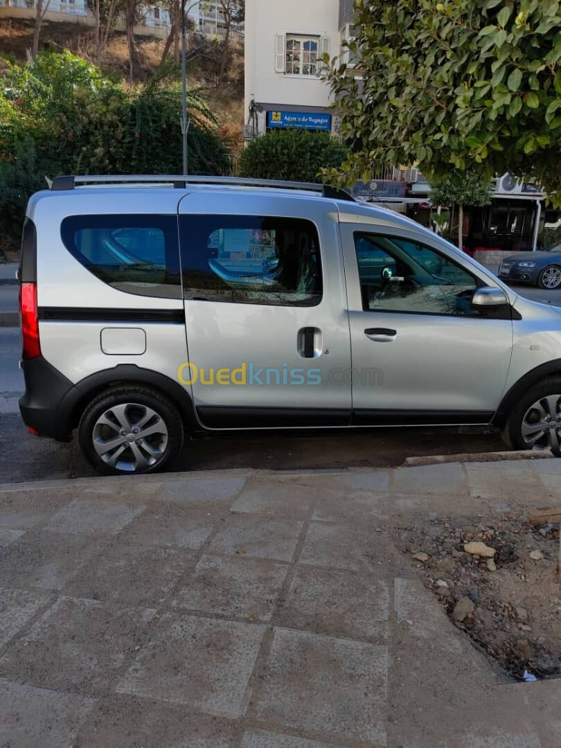 Renault Kangoo 2024 