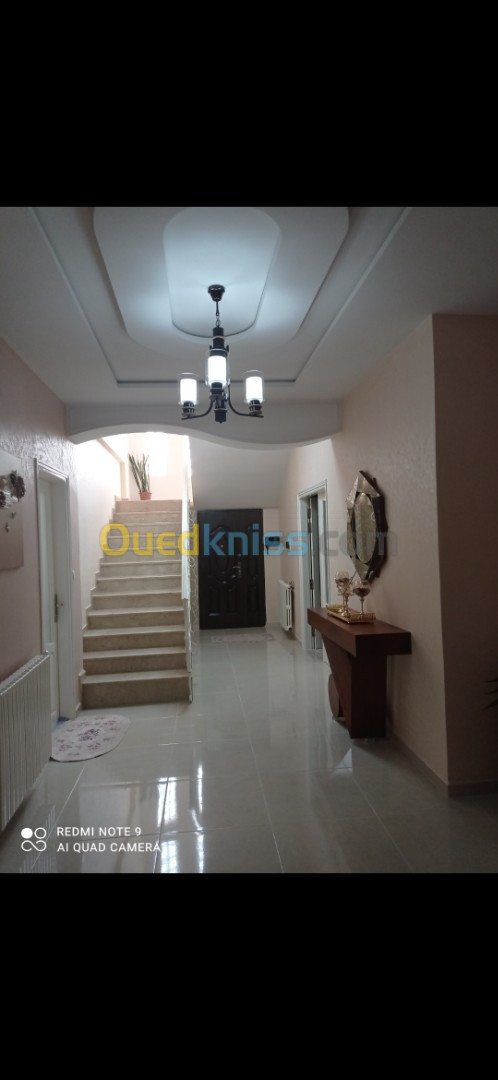 Vente Niveau De Villa F4 Batna Fesdis