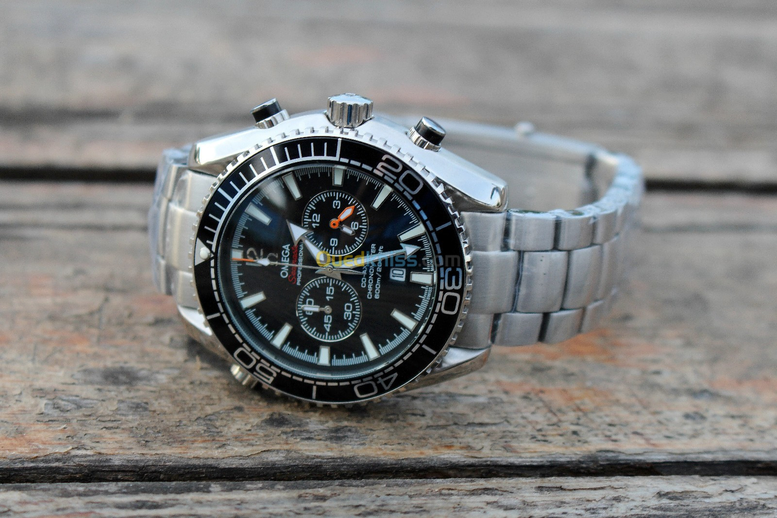 Montres de luxe OMEGA SEAMASTER Planet Ocean Chronographe Acier 