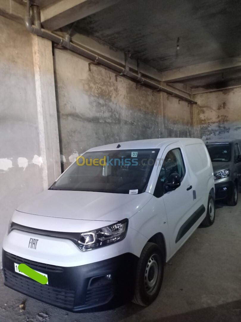 Fiat Doblo Italie 2024 Prefissionle