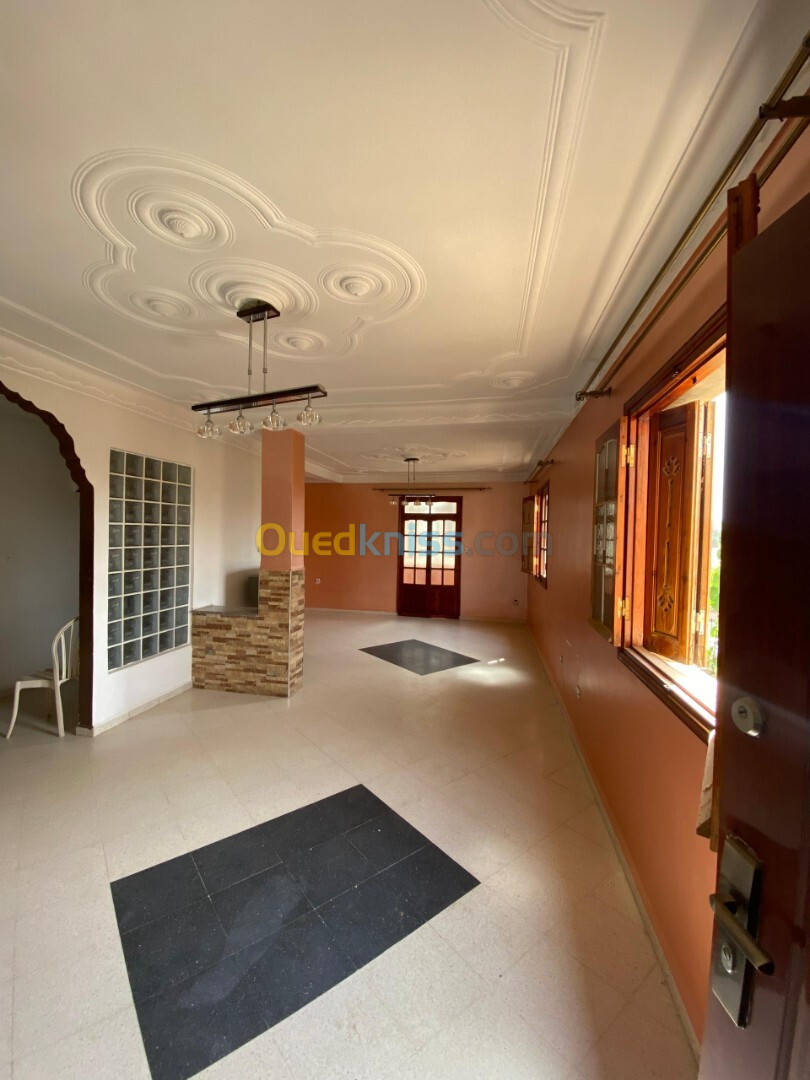 Location Niveau De Villa F03 Alger Khraissia