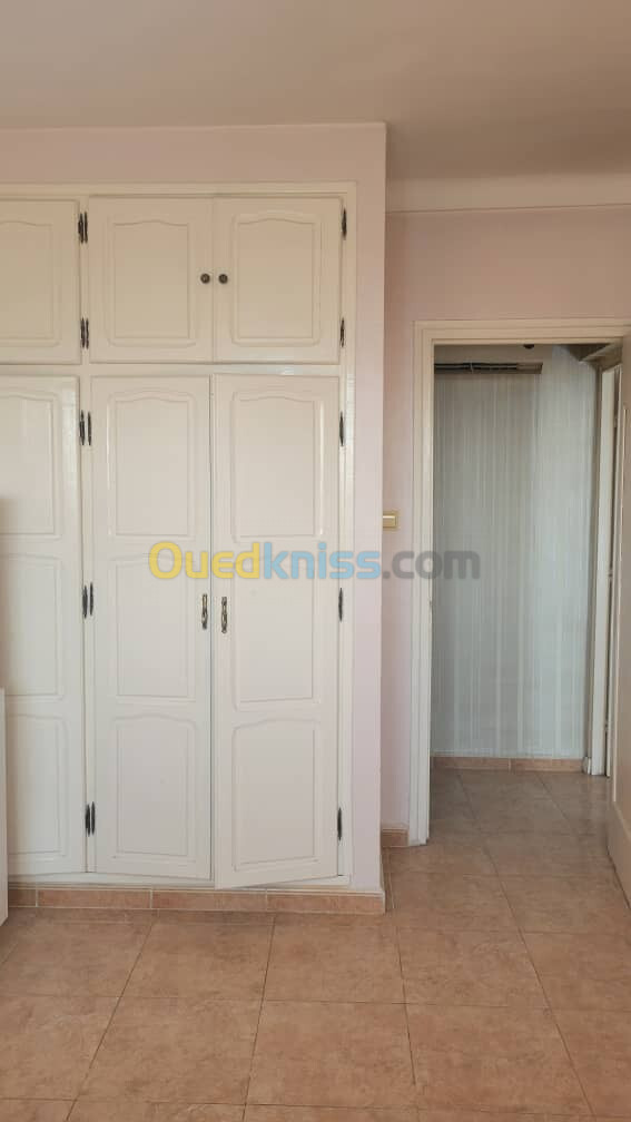 Location Appartement F3 Alger Kouba