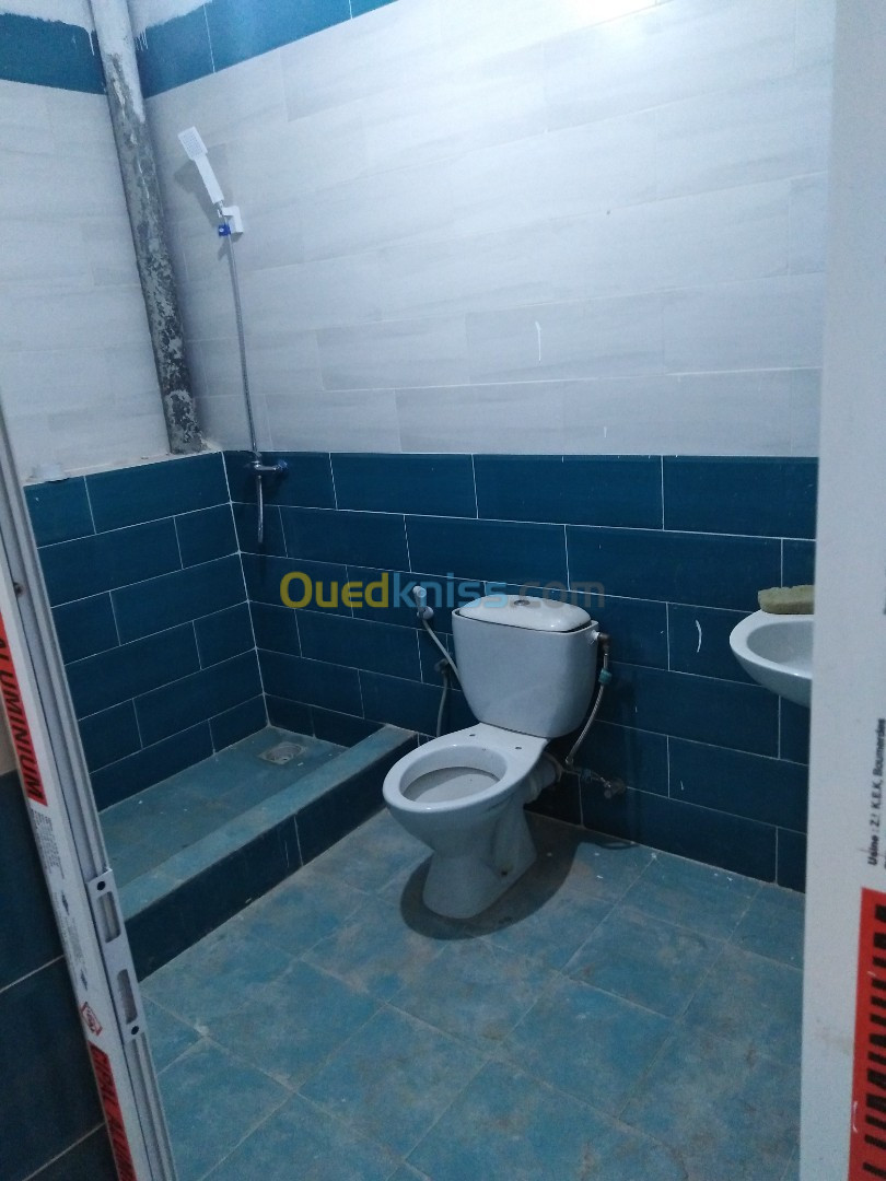 Location Niveau De Villa F3 Alger Les eucalyptus