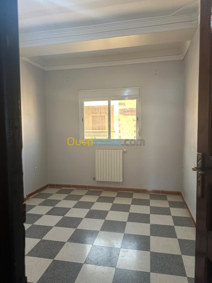 Location Appartement F3 Alger Ain naadja