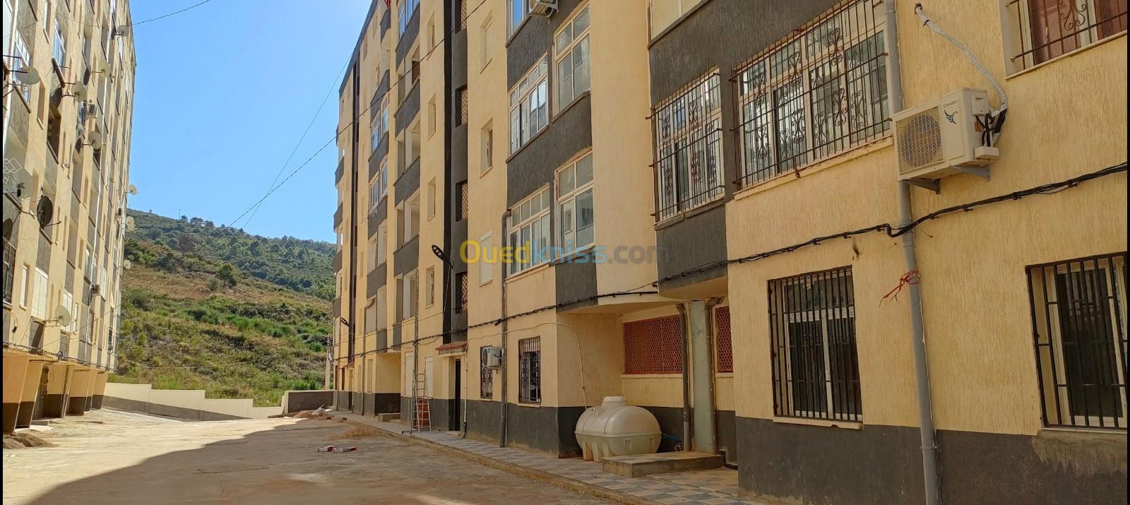 Vente Appartement F2 Tizi Ouzou Azeffoun