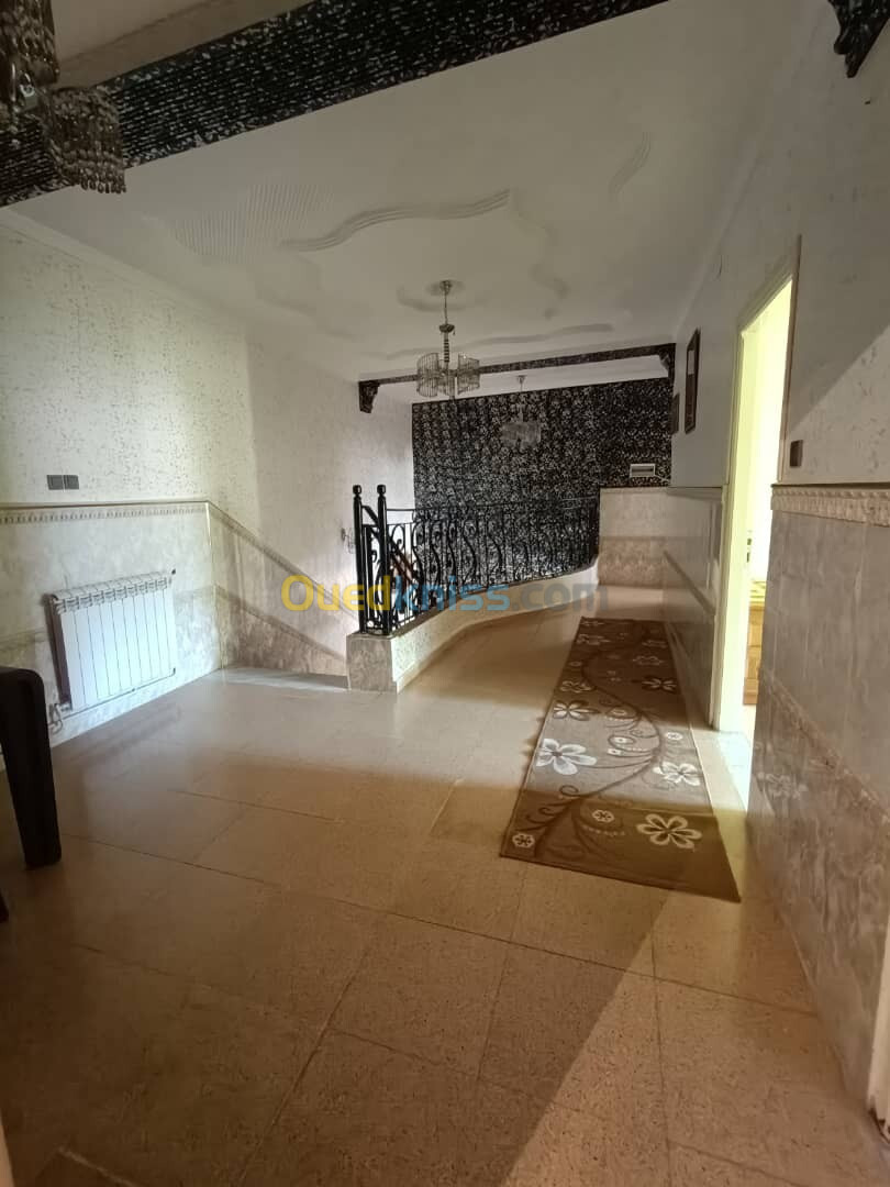 Location Duplex F4 Annaba Annaba