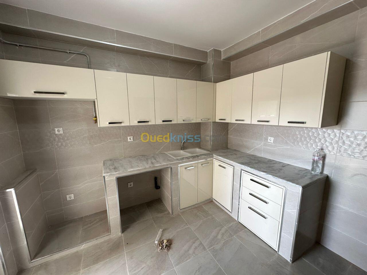 Location Appartement F4 Annaba Annaba