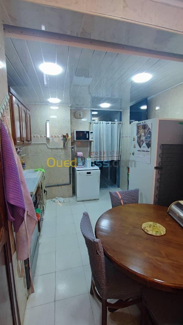 Vente Appartement F3 Annaba Annaba