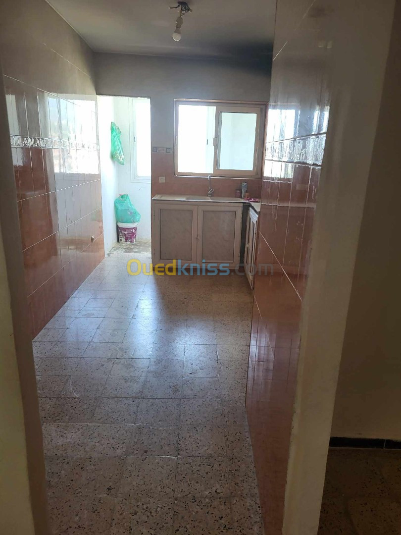 Location Appartement F3 Annaba Annaba